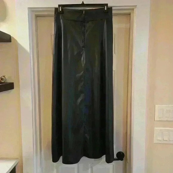 Womens Faux Leather Front Slit Maxi A Line Skirt Black Size XL - Picture 2 of 9